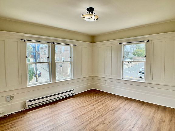 3rd image of 498 30th St #0