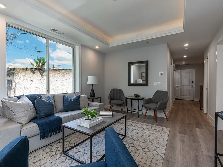 1222 N Marshall St #303 — Photo 32