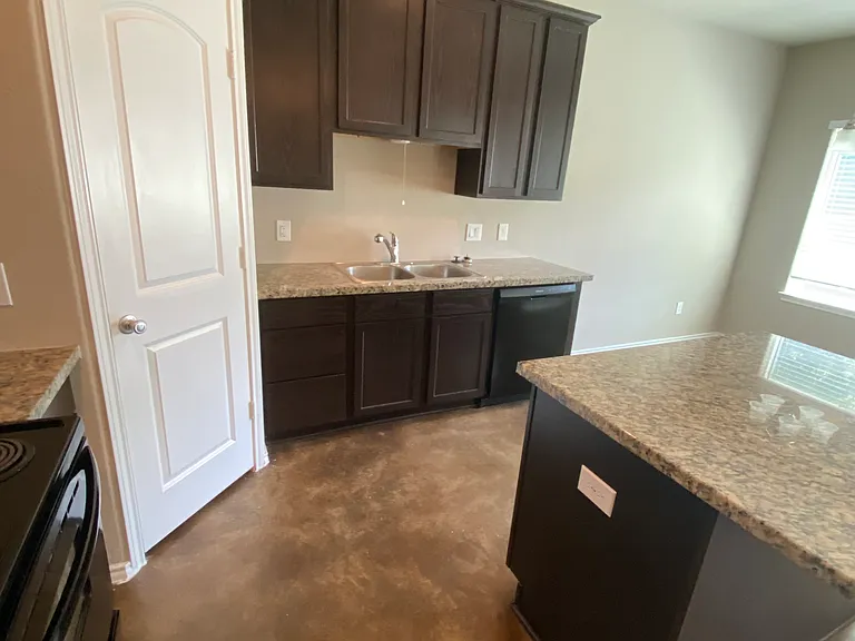 15781 Pecan Dr — Photo 14