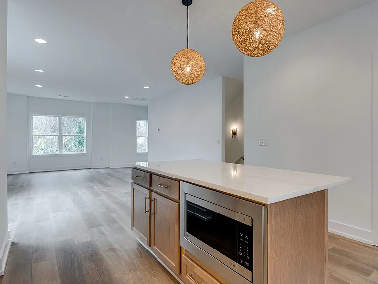 862 W Sharpe Ave #1 — Photo 12