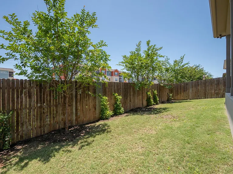 15905 Windroot St — Photo 28