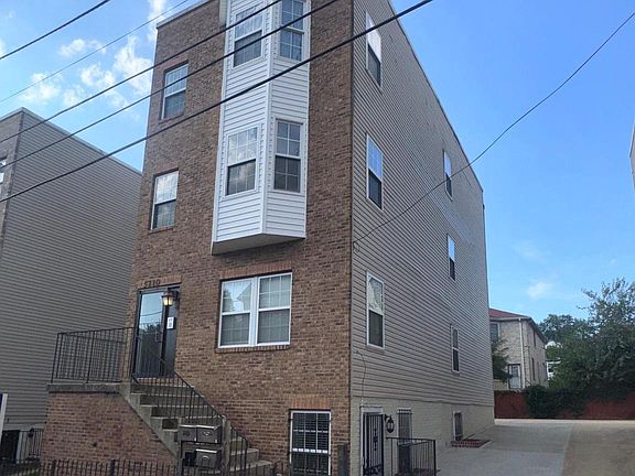 4th image of 5210 F St SE #1