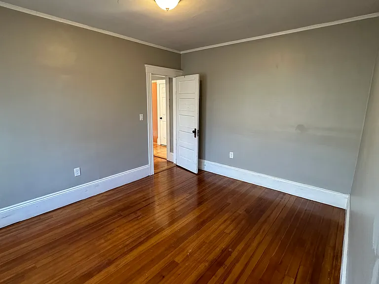 8 Fowler St #2 — Photo 10