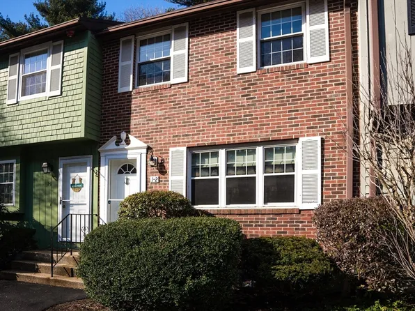 1 Treetop Ln #2, Kingston, MA 02364