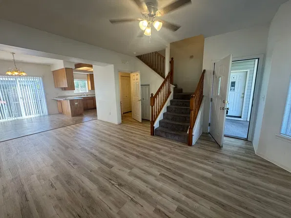 3834 Viewcrest Dr #A-d, Medford, OR 97504