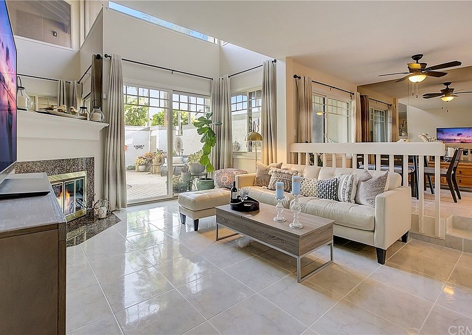 Chapman Villas Apartments Fullerton, CA Zillow