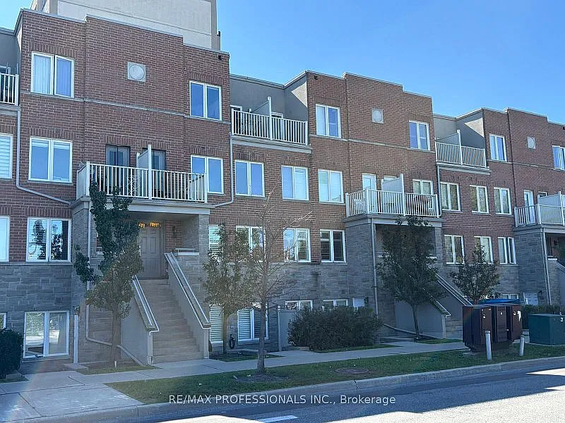 5 Richgrove Dr #104