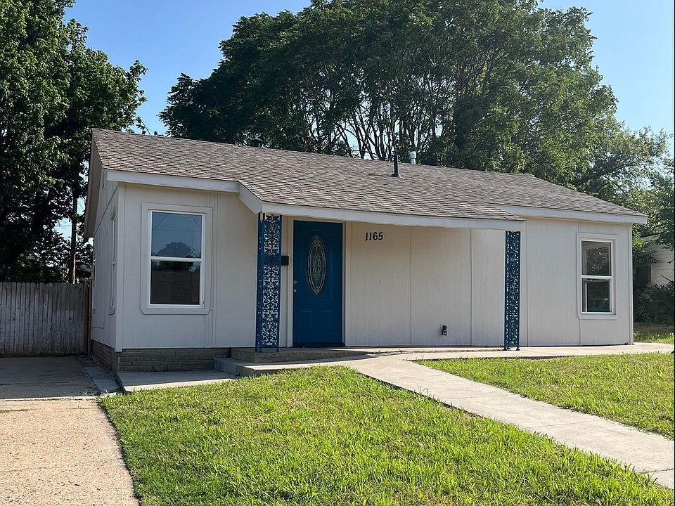 1st image of 1165 SE 21st St