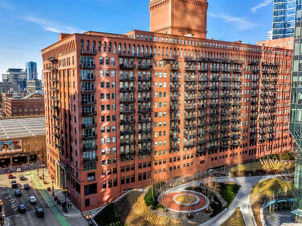 1st image of 165 N Canal St APT 1426