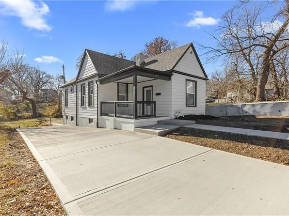 1975 Troup Ave, Kansas City, KS 66104