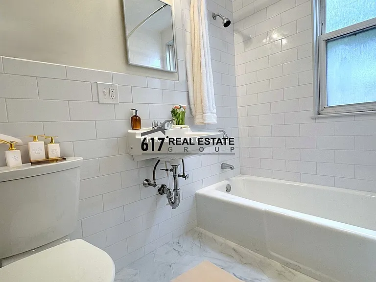 46-3 S Huntington Ave — Photo 6