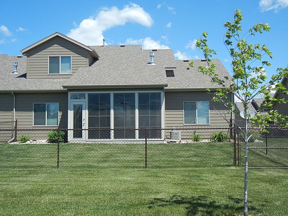 2nd image of 2707 E Tranquility Pl