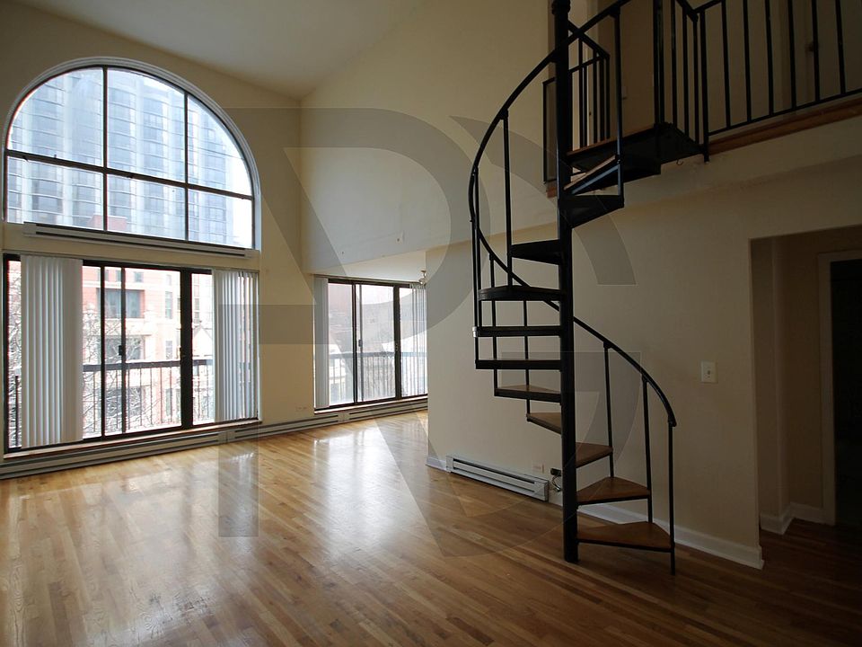1st image of 1447 N Dearborn St #B5