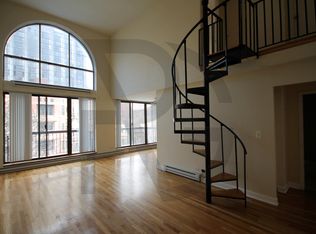 1447 N Dearborn St #B5, Chicago, IL