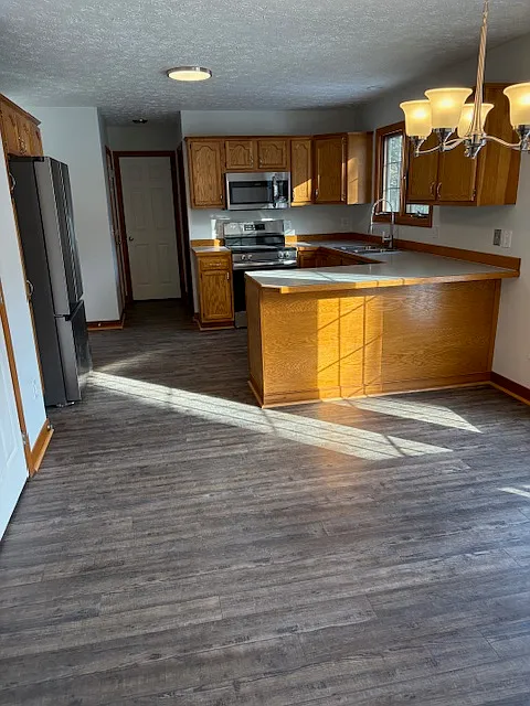 3 bed, 2.5 bath, 1650 sqft, $1,995 — Photo 4