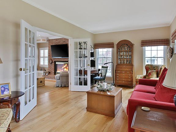 5th image of 2196 Terrace Pl