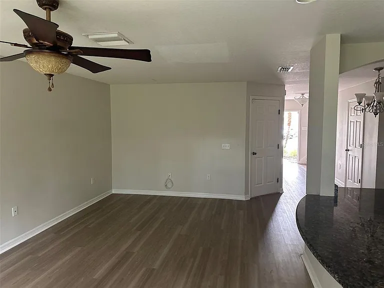 2800 Birchcreek Dr — Photo 13