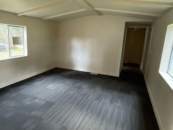 3rd image of 19805 69th Avenue Ct E