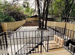 71 Carlton Ave #1B, Brooklyn, NY 11205