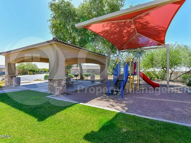 12134 W Ironwood St — Photo 18