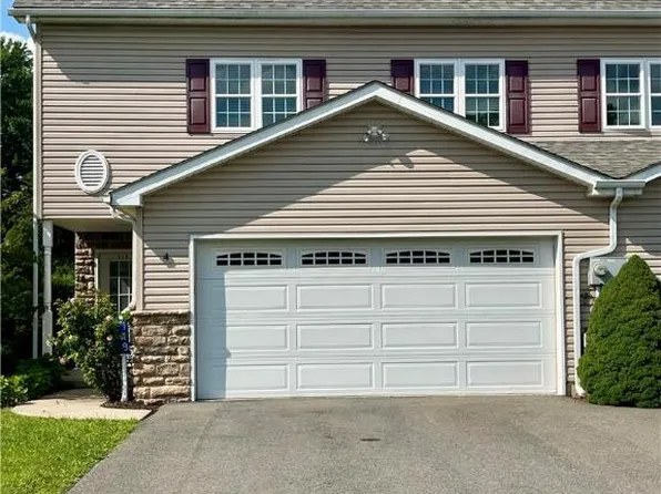 118 Sciota Garden Rd, Sciota, PA 18354