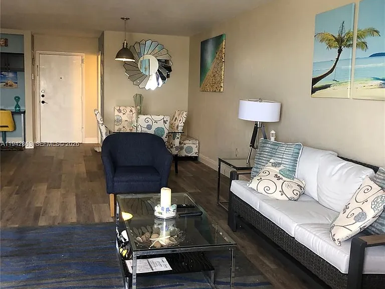 801 S Ocean Dr #1004 — Photo 4