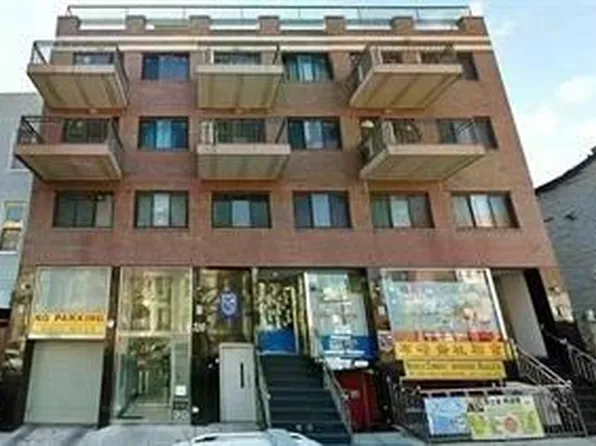 720 57th St APT 4A, Brooklyn, NY 11220