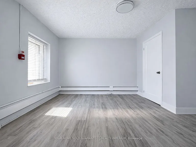 33 Ontario St #6 — Photo 8