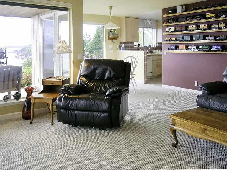 12637 Shorewood Dr SW — Photo 10
