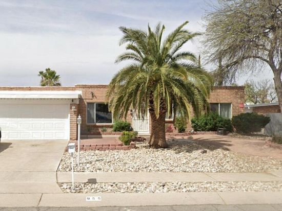 955 N Larry Pl, Tucson, AZ 85710