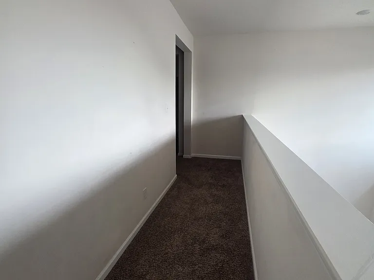 1393 Shipyard Dr — Photo 30