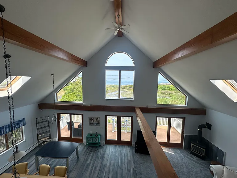 204 Nubble Rd — Photo 3
