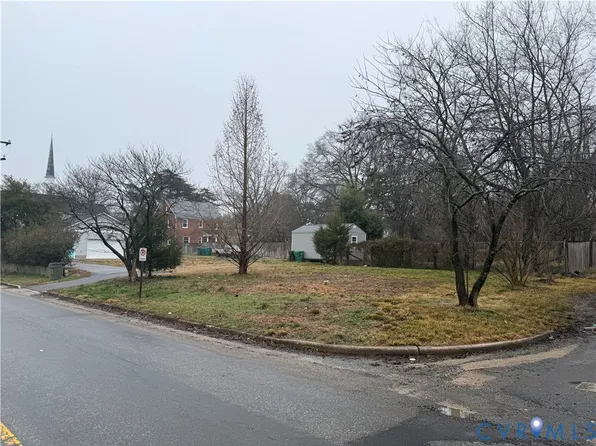 1015 Herbert St, Richmond, VA 23225