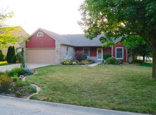 3711 Meadow Lake Dr, Valparaiso, IN 46383