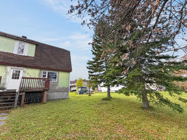 161 Windigo Dr, Iroquois Falls, ON P0K 1E0