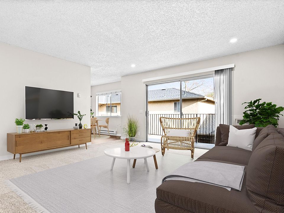 New recessed lights with a dimmer switch to provide the perfect light for you.