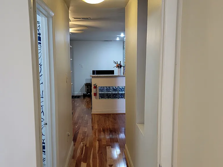 514 M St NW #1 — Photo 8