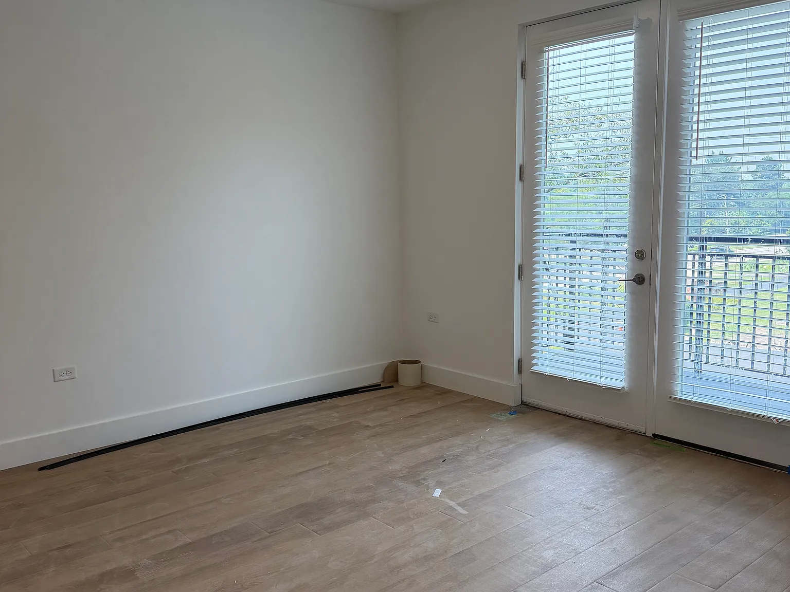 1 bed, 1.0 bath, 737 sqft, $2,211 — Photo 4