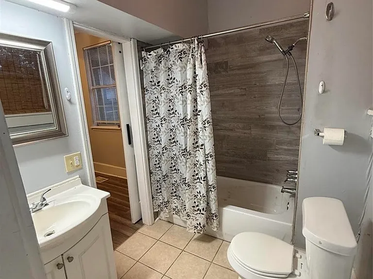 1528 Magnolia Ave — Photo 9