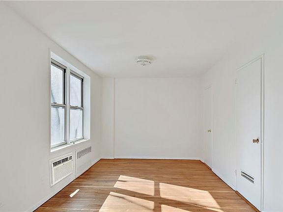 4th image of 64 E 94th St APT 3G