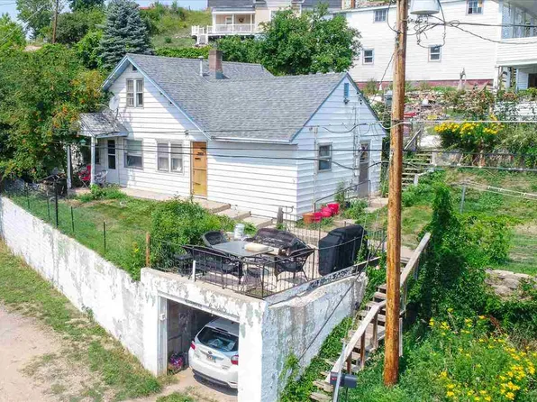 413 Grandview Dr, Lead, SD 57754