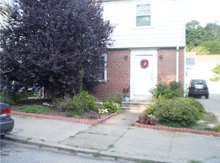 123 Ortoleva Dr, Providence, RI 02909