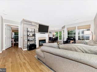 12012 Amber Ridge Cir #B-103, Germantown, MD 20876