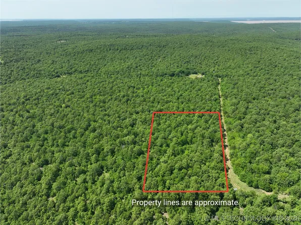 1235 Drive, Stigler, OK 74462