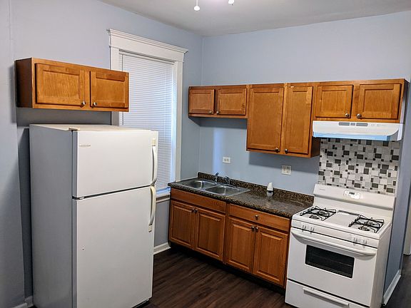 4th image of 6043 S Loomis Blvd