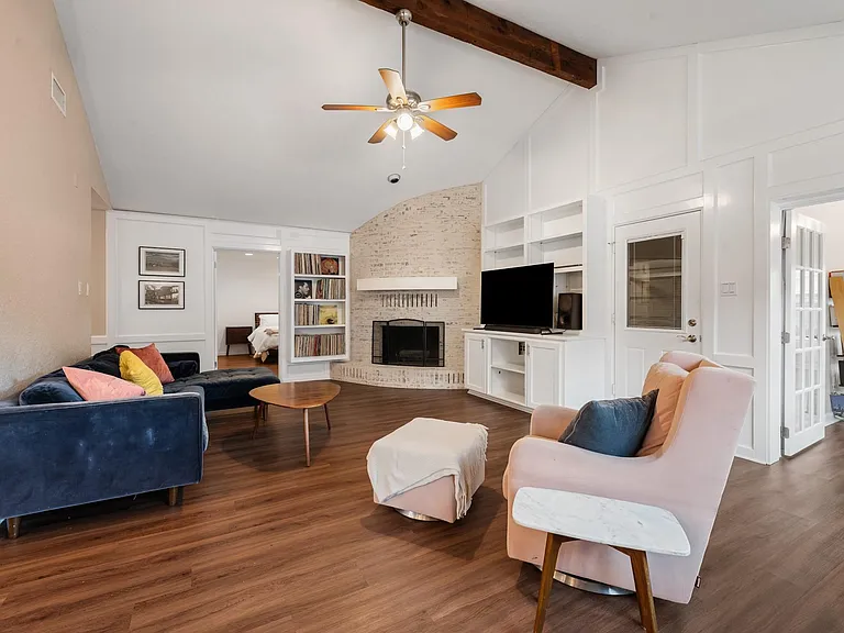 2907 Broadmoor Dr — Photo 17