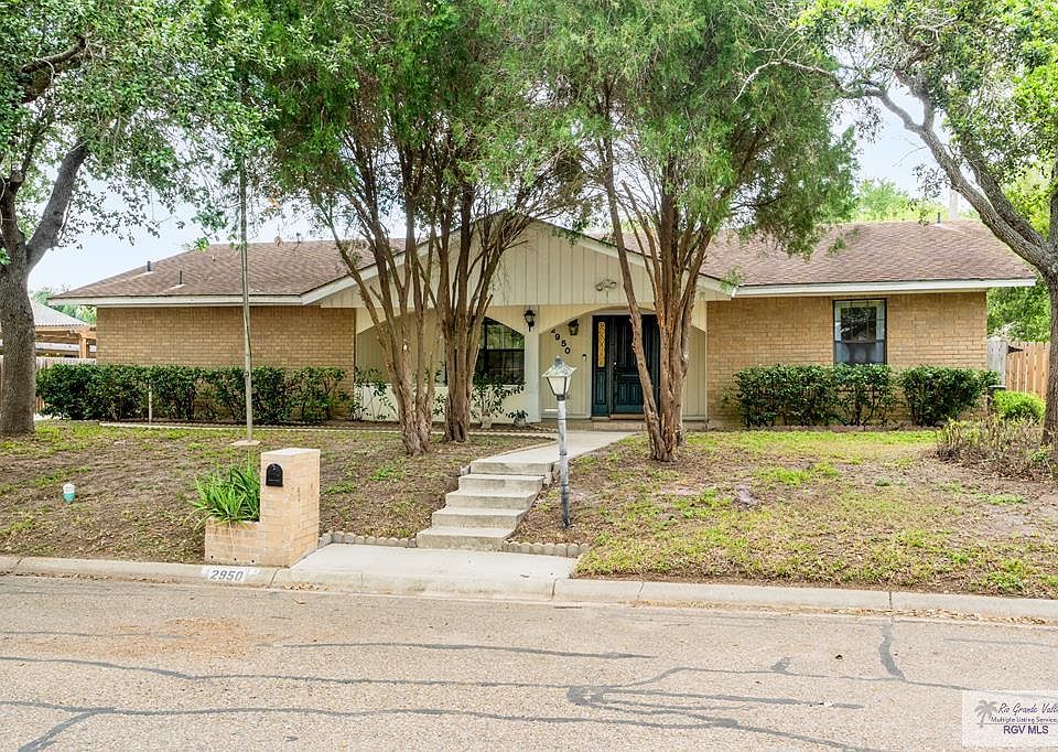 1st image of 2950 Lazy Lake Dr