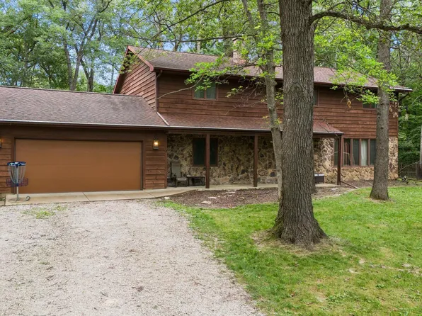 535 Justa Rd, Metamora, IL 61548