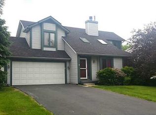 700 Indian Wells Ln, Perrysburg, OH 43551
