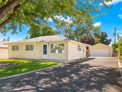 404 S 49th Ave, Yakima, WA, 98908